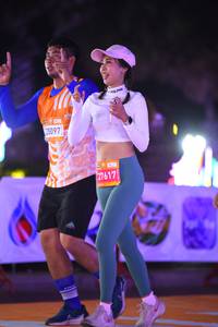BIB: 25097, 27617
                            <button type="button" onclick="openModal(23221835)" class="btn btn-primary btn-sm float-right btn-popup" data-toggle="modal" data-target=".modal-high-quality">
                        <i class="fas fa-shopping-cart"></i> Add to Cart
                    </button>
                                            <button type="button" onclick="isThisMe(23221835, true)" class="btn btn-success btn-sm float-right btn-popup btn-isme hidden" data-toggle="tooltip" data-placement="bottom" title="นี่คือรูปของคุณใช่ไหม คลิกที่นี่เพื่อเอาเข้าอัลบั้ม">
                        <i class="fas fa-plus"></i> Add to album
                    </button>
                    <button type="button" onclick="isThisMe(23221835, false)" class="btn btn-warning btn-sm float-right btn-popup btn-isnotme hidden">
                        <i class="fas fa-ban"></i> Remove from album
                    </button>